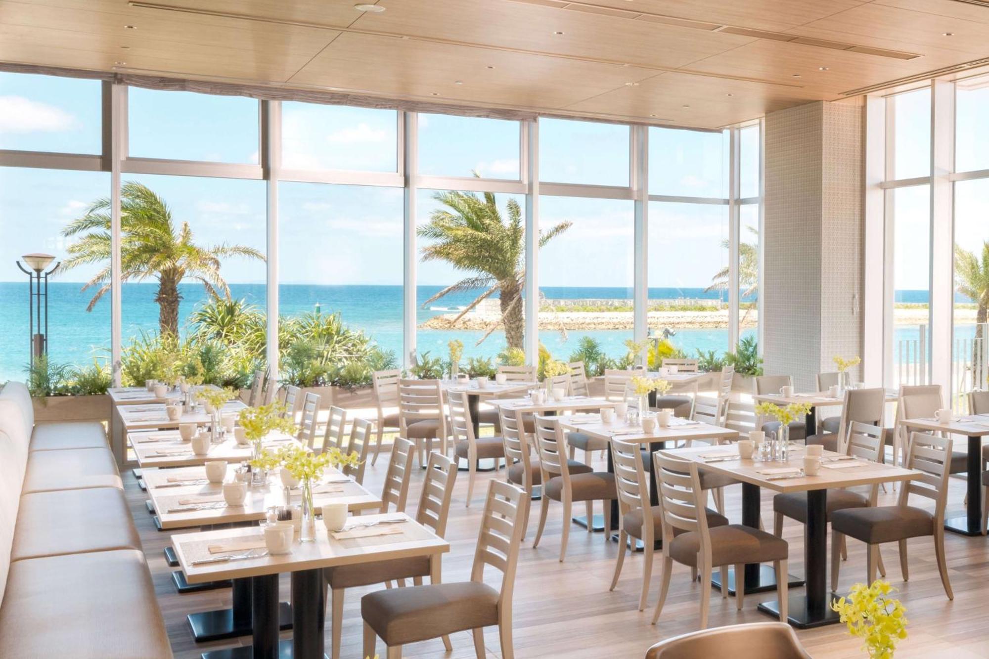 Resort Doubletree By Hilton Okinawa 4*